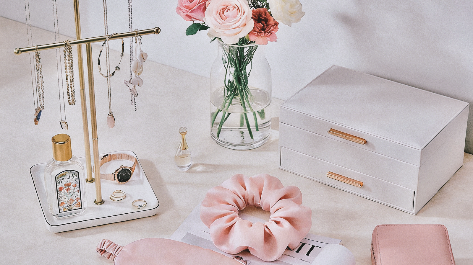 Spring Jewelry Storage Ideas That Blend Organization and Home Decor