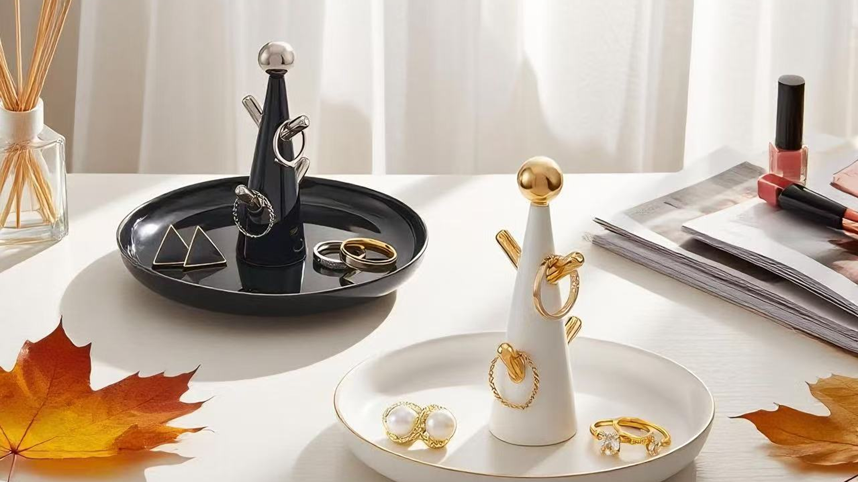 Fall Jewelry Care Tips: How to Keep Your Jewelry Shiny in Dry Weather