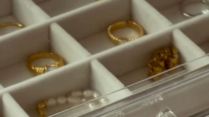 4 Must-Have Large Capacity Jewelry Boxes