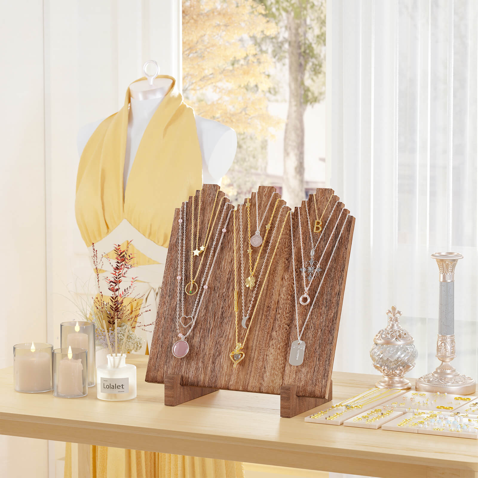 Wooden Necklace Display Stand for Retail