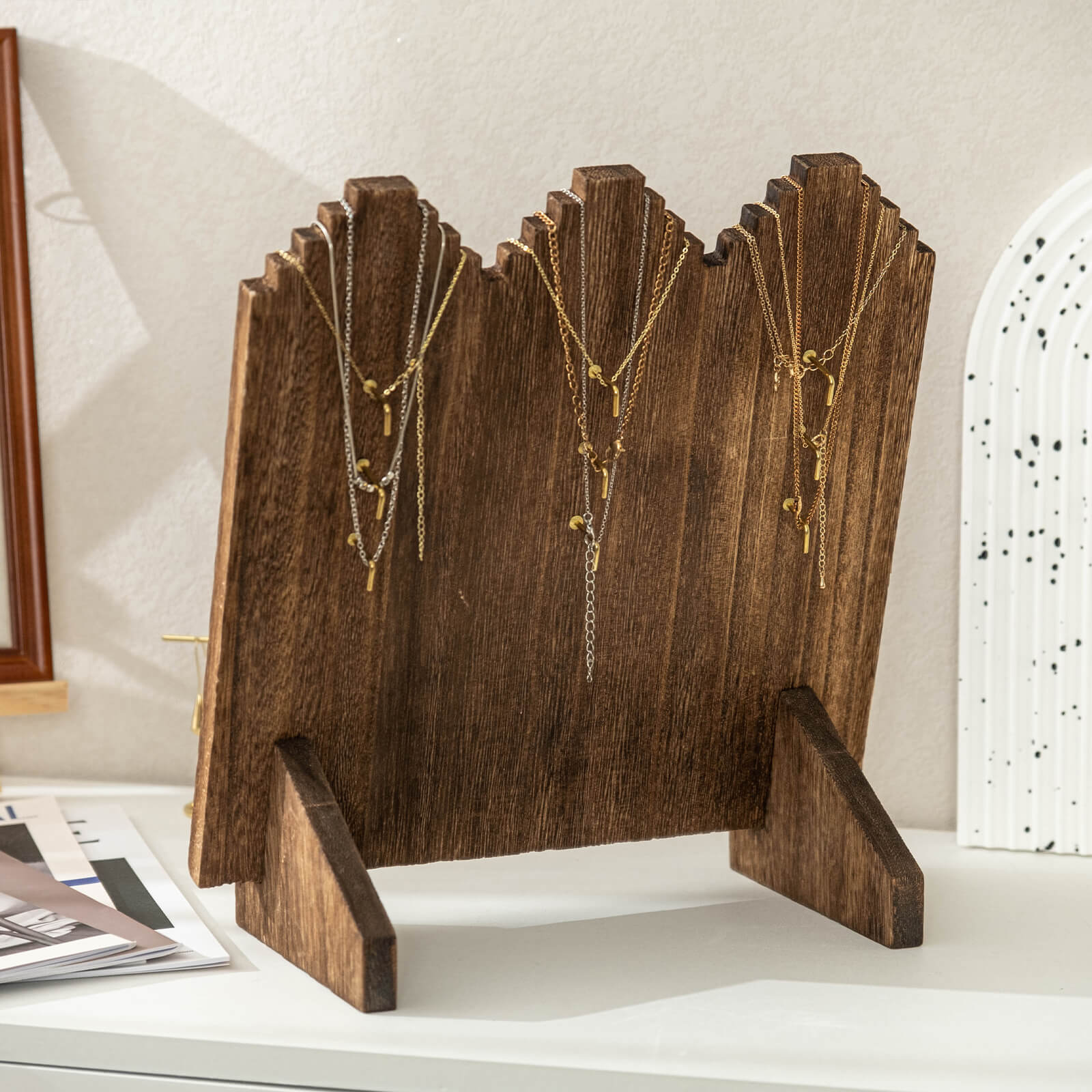 Wooden Necklace Display Stand for Retail