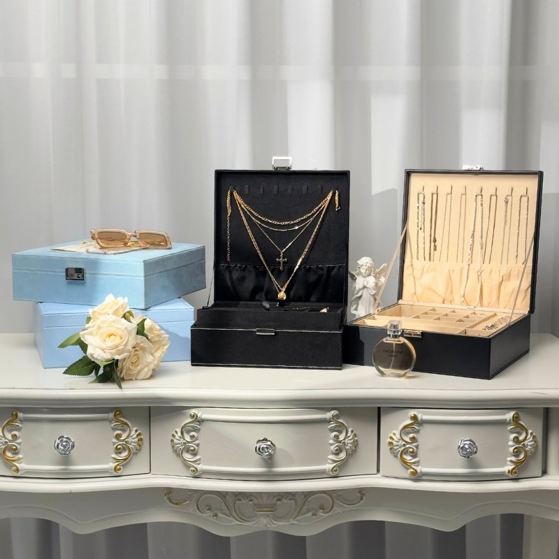 velvet jewelry box