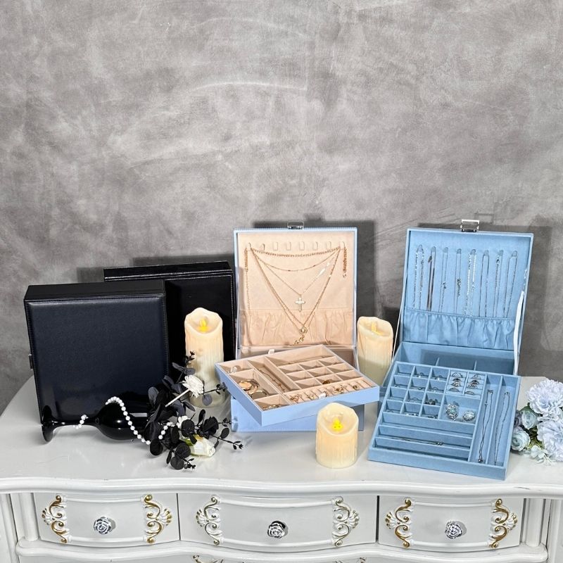 velvet jewelry box