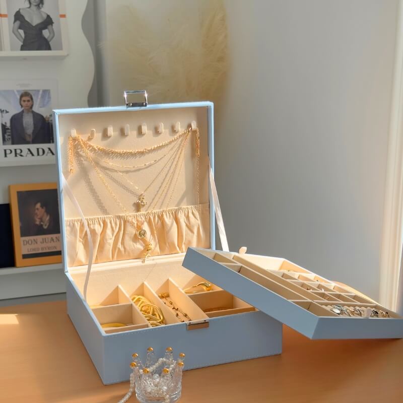 Large Leather Jewelry Box