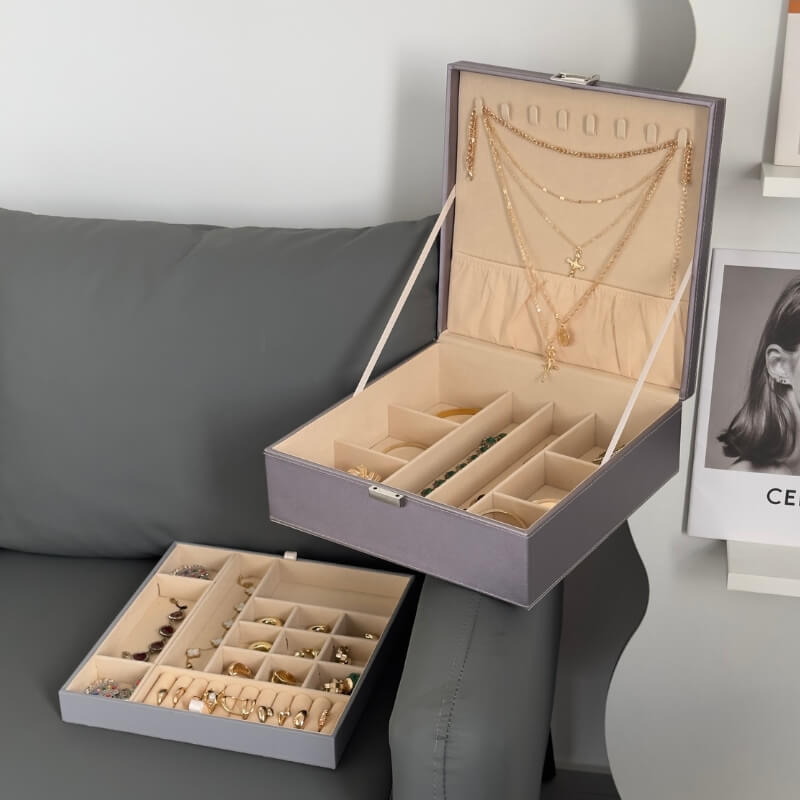 Large Leather Jewelry Box