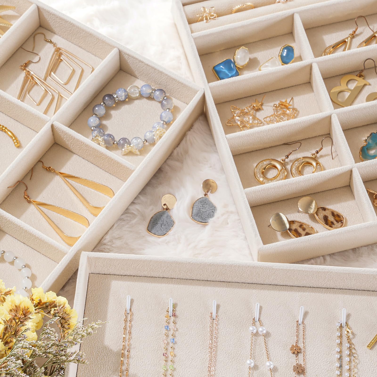 Jewelry trays stackable