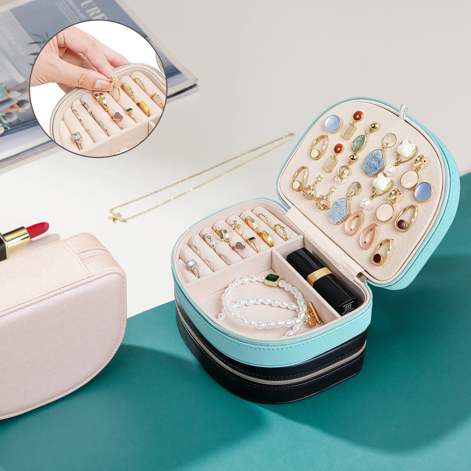 Small Portable Seashell-shaped Jewelry Case