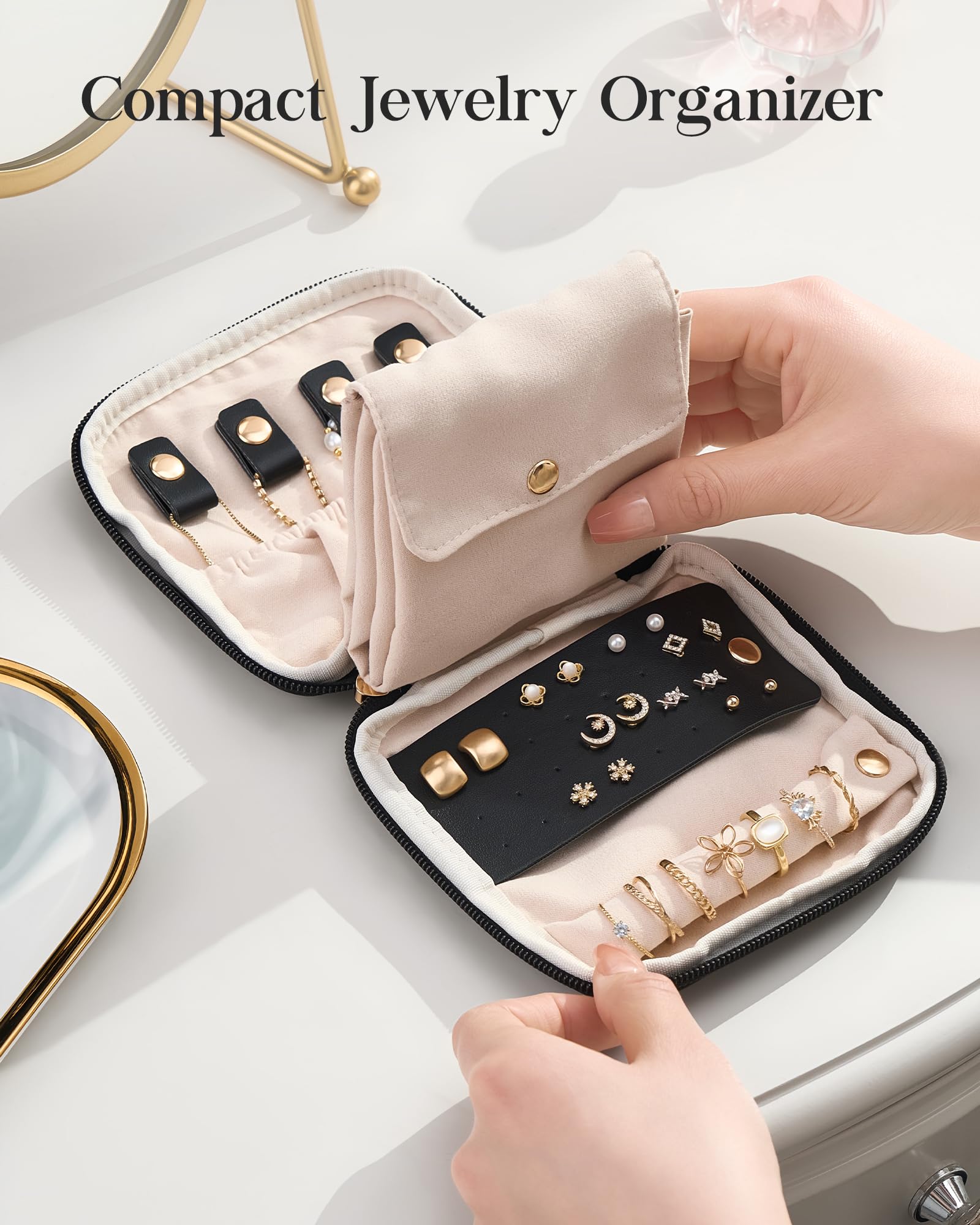 Elegant Travel Jewelry Organizer Pouch with Detachable Compartments