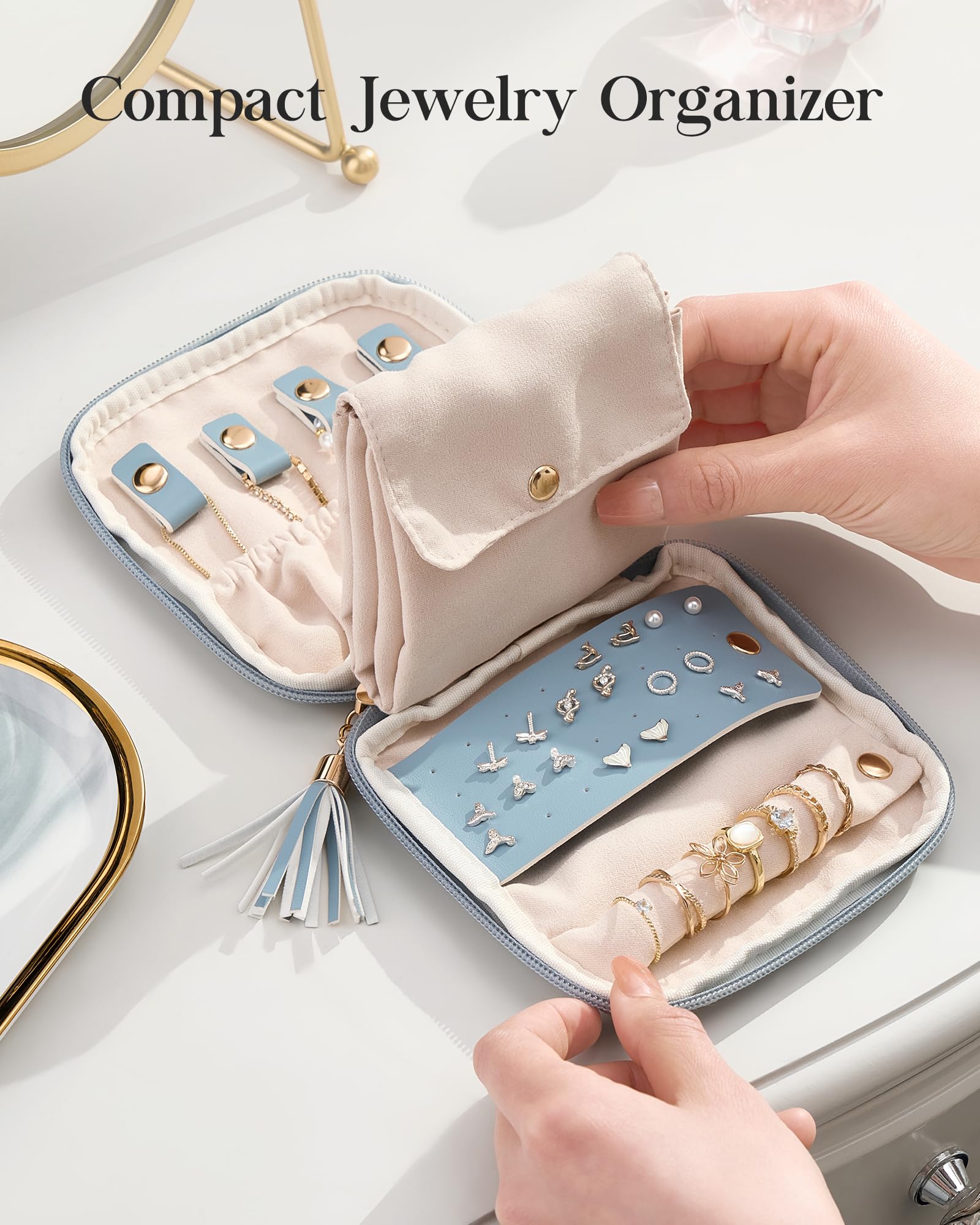 Elegant Travel Jewelry Organizer Pouch with Detachable Compartments