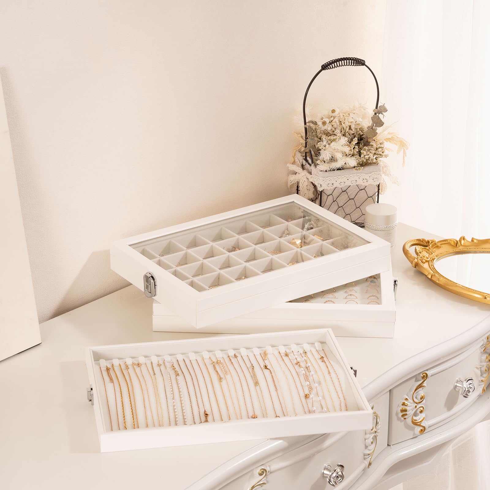 18 Hooks Velvet Necklace Organizer Holder Storage Box