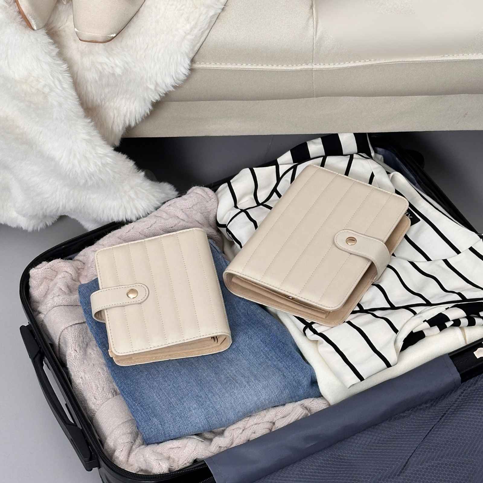 Travel Jewlery Storage Book