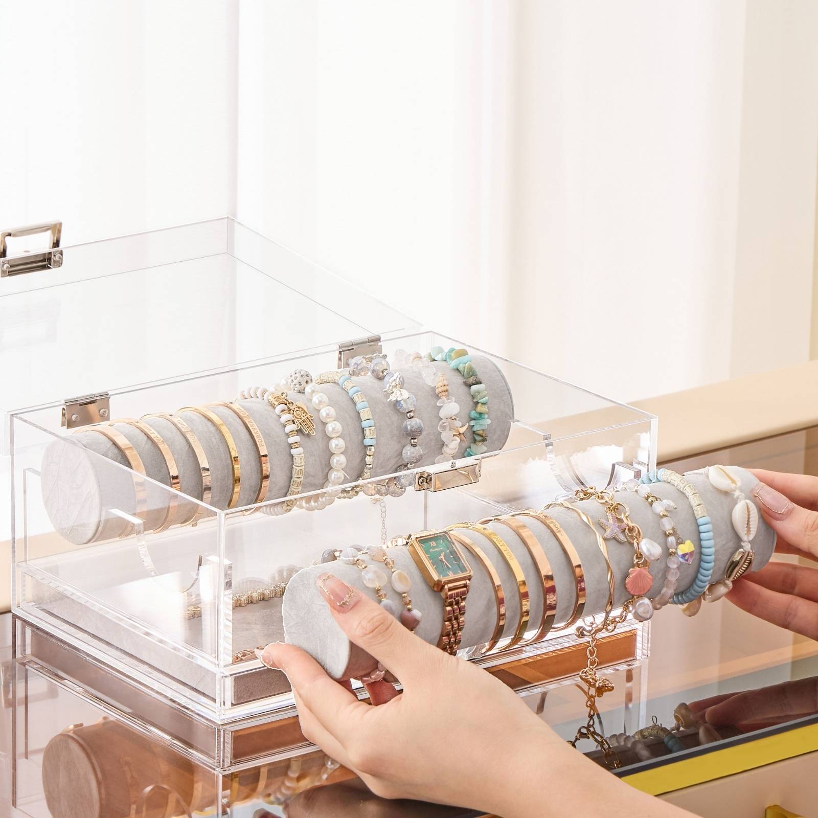 Acrylic Bracelet Box