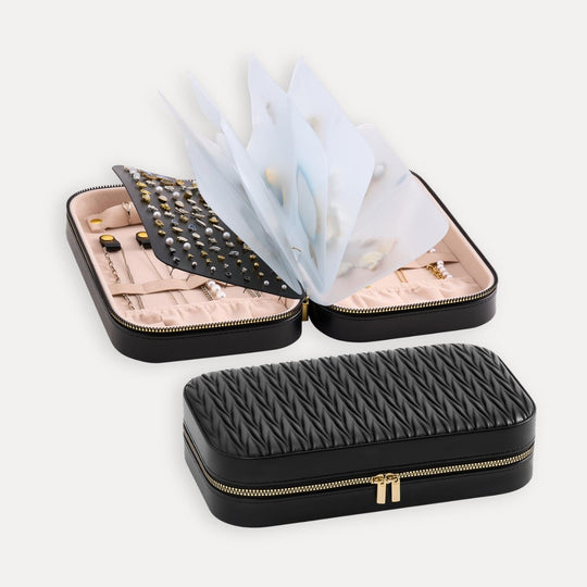 Portable Travel Binder-Style Jewelry Case