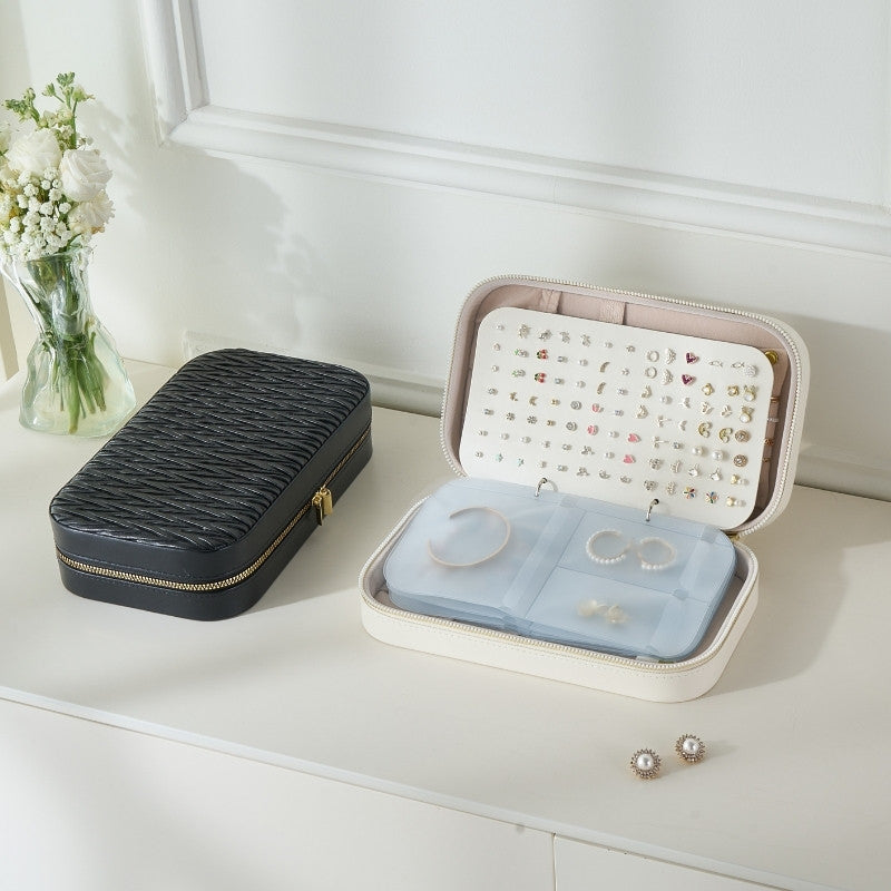 Portable Travel Binder-Style Jewelry Case