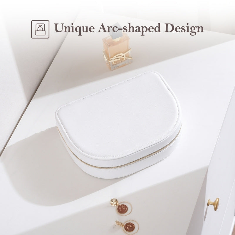 Small Seashell-shaped Travel Jewelry Box
