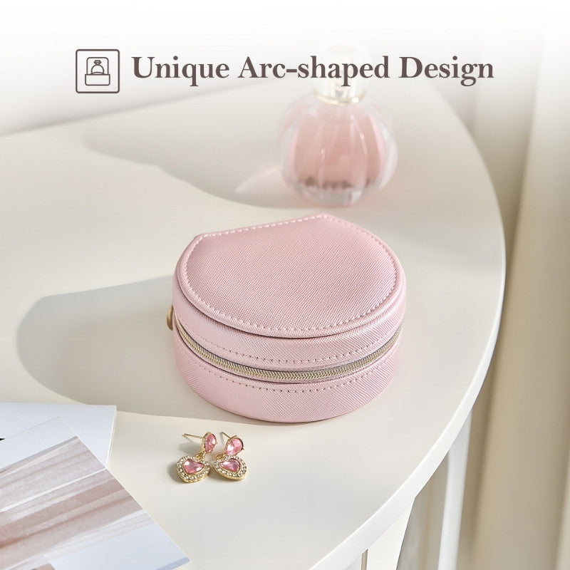 Small Seashell-shaped Travel Jewelry Box